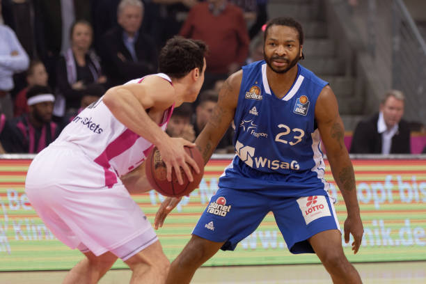 在网上为他 在网上为他