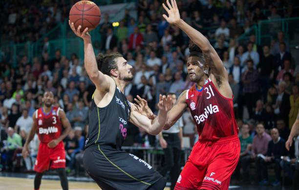 确传球和快 确传球和快