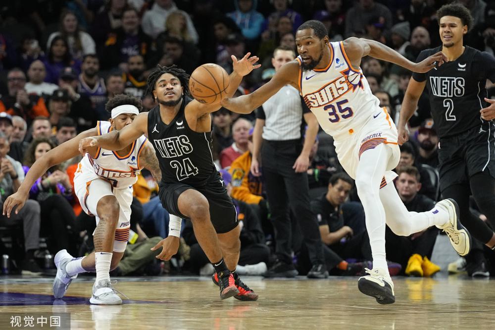 卸任背后的 卸任背后的